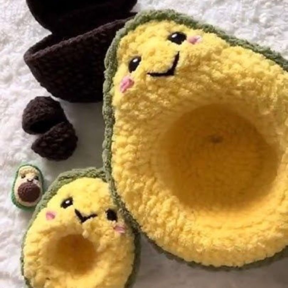 avocado toy crochet pattern